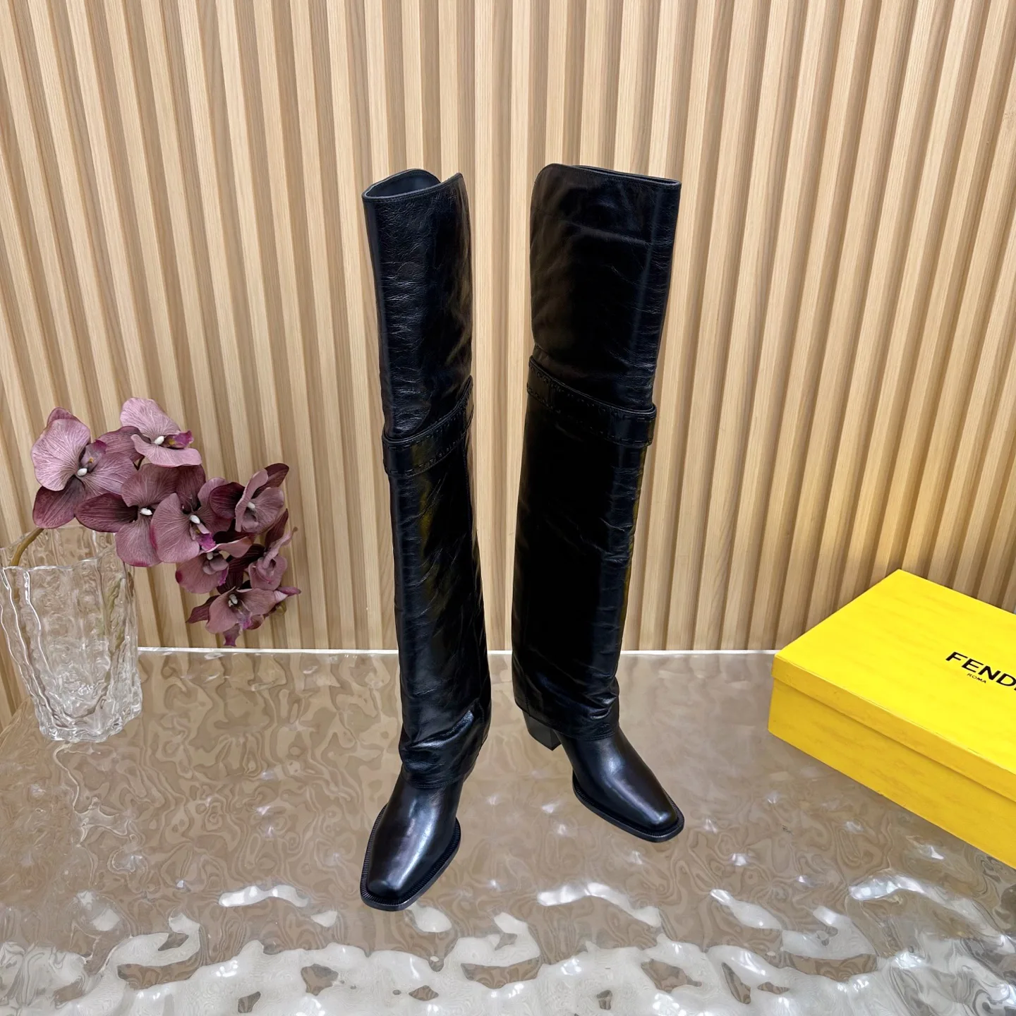 Сапоги Женские Fendi 18235460