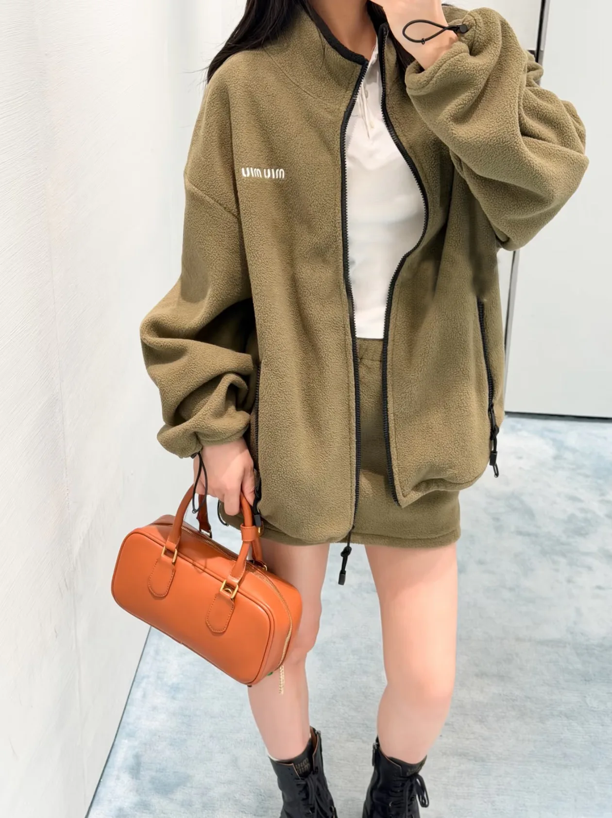 Куртки И Пуховики Женские Miu Miu 19926895