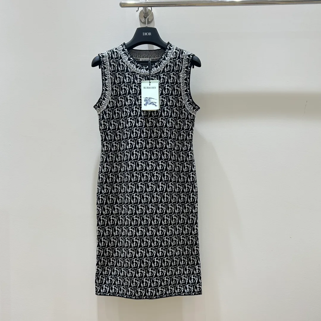 Платья Женские Burberry 3259