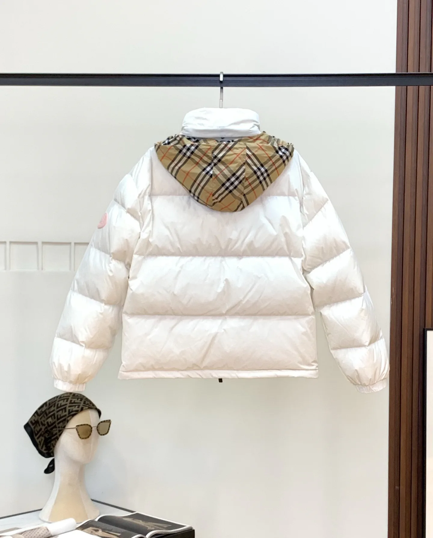 Куртки И Пуховики Женские Burberry 497067