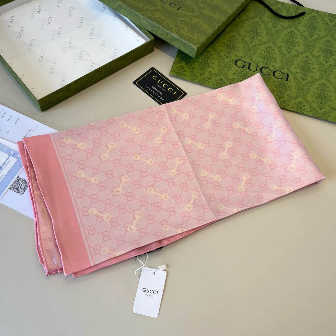 Платки Gucci 1603514
