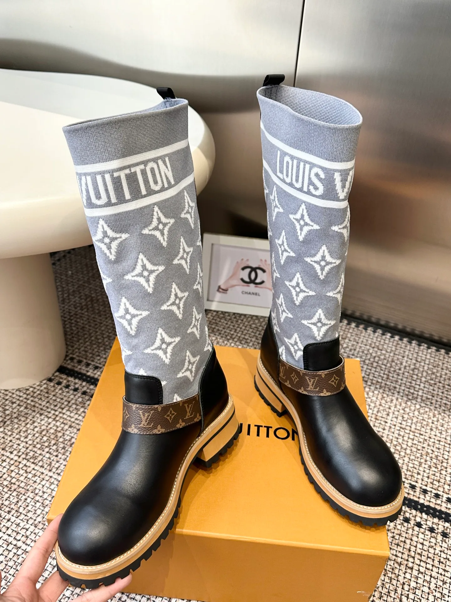 Сапоги Женские Louis Vuitton 18619008