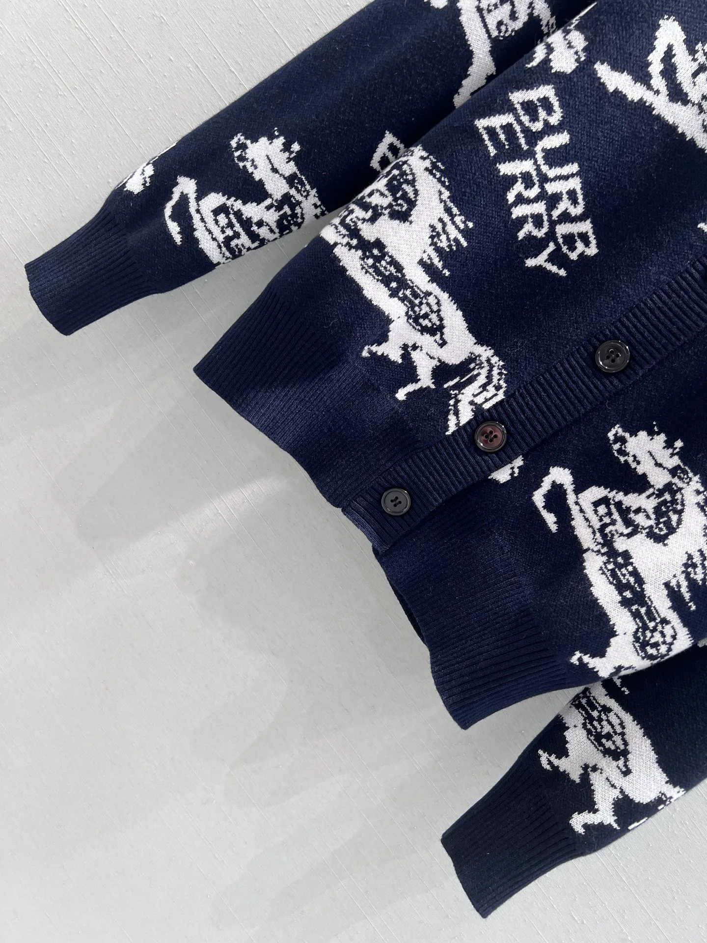 Джемперы И Свитеры Женские Burberry 2956359