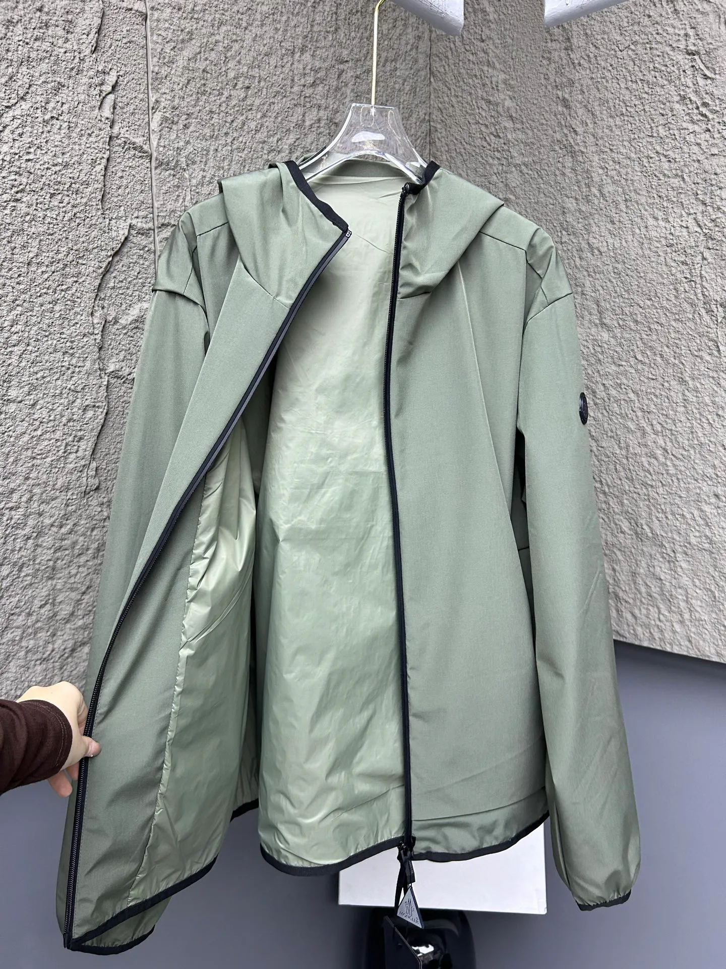 Куртки И Пуховики Мужские Moncler 11690890