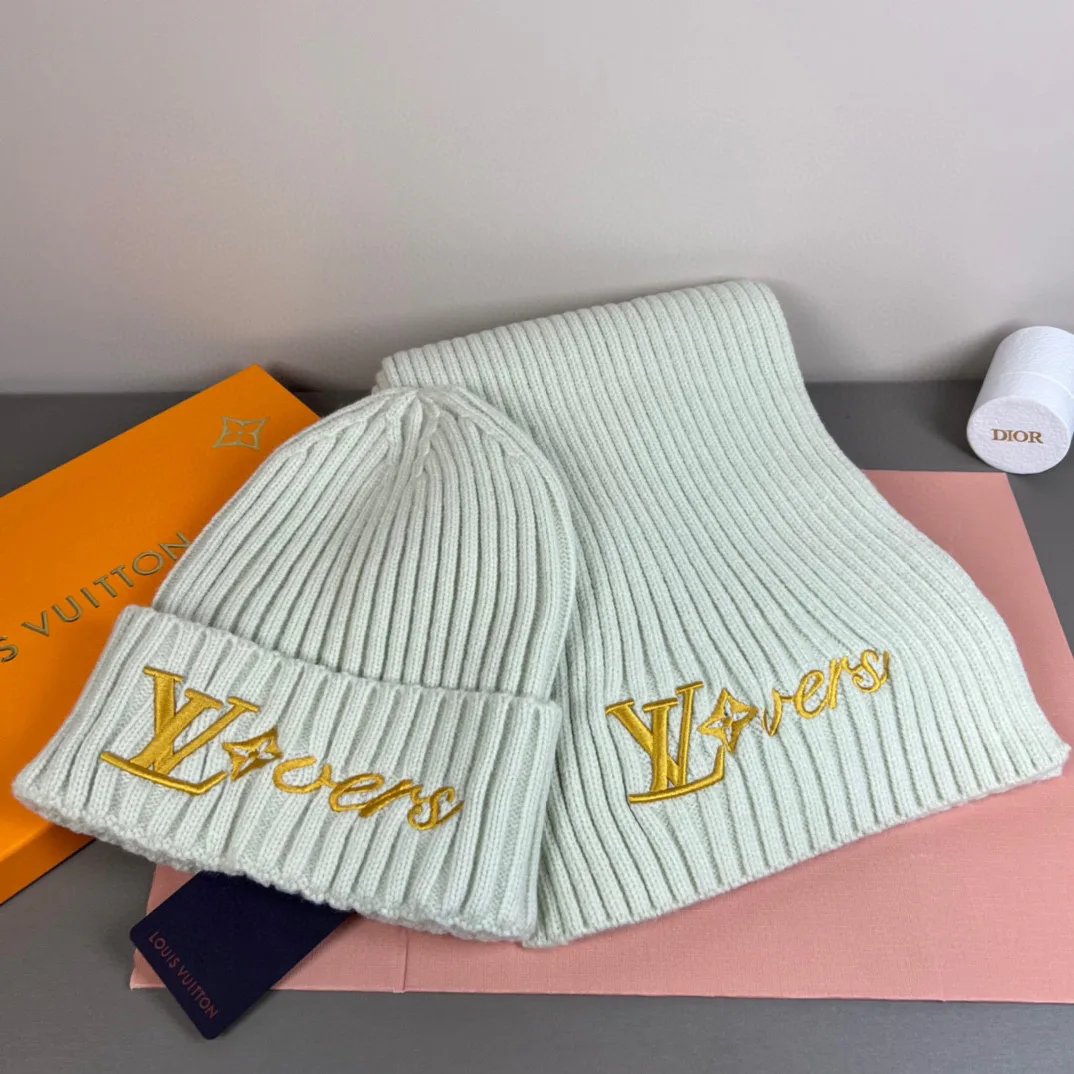 Головные Уборы Louis Vuitton 823945