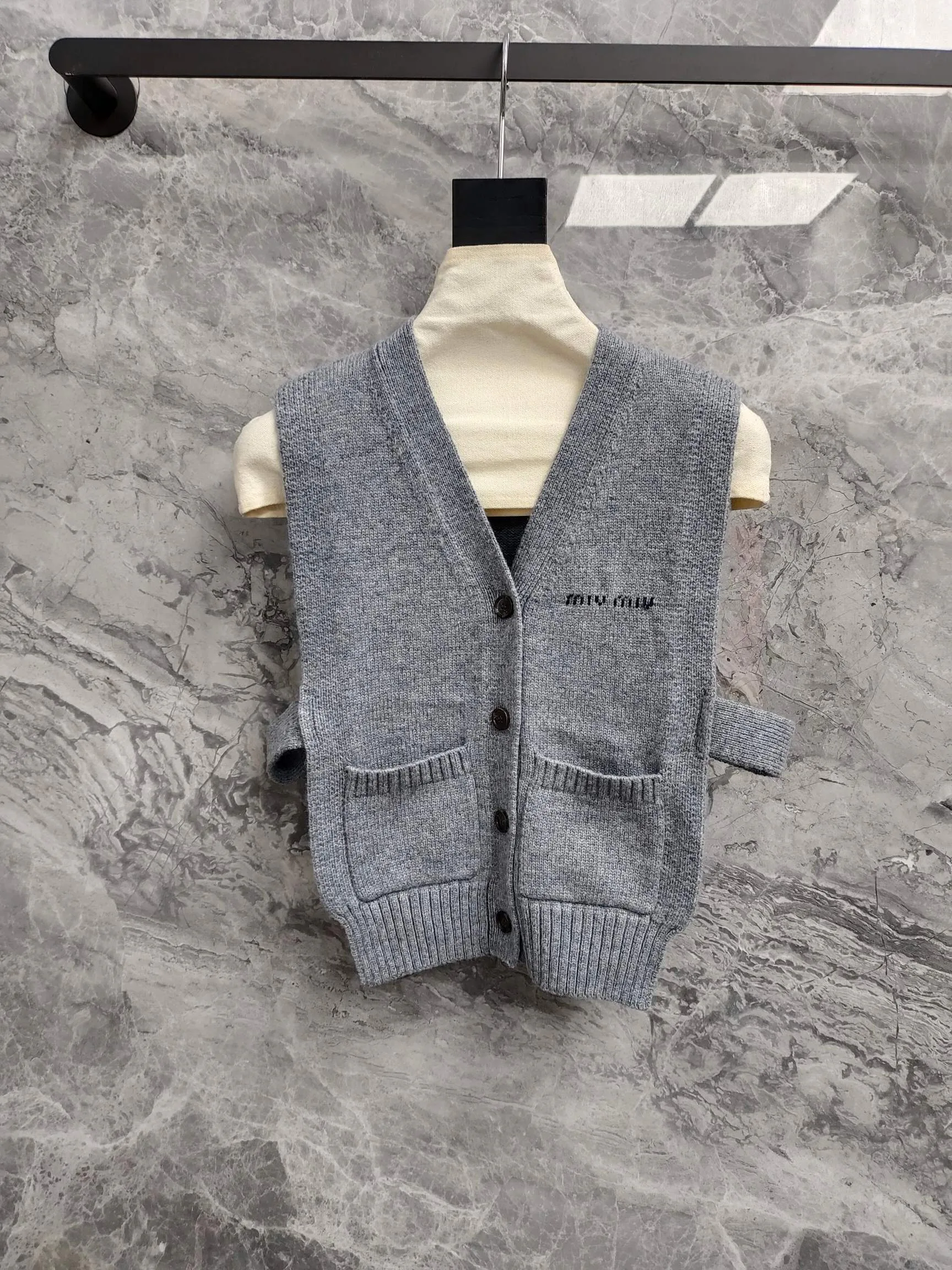 Джемперы И Свитеры Женские Miu Miu 931376