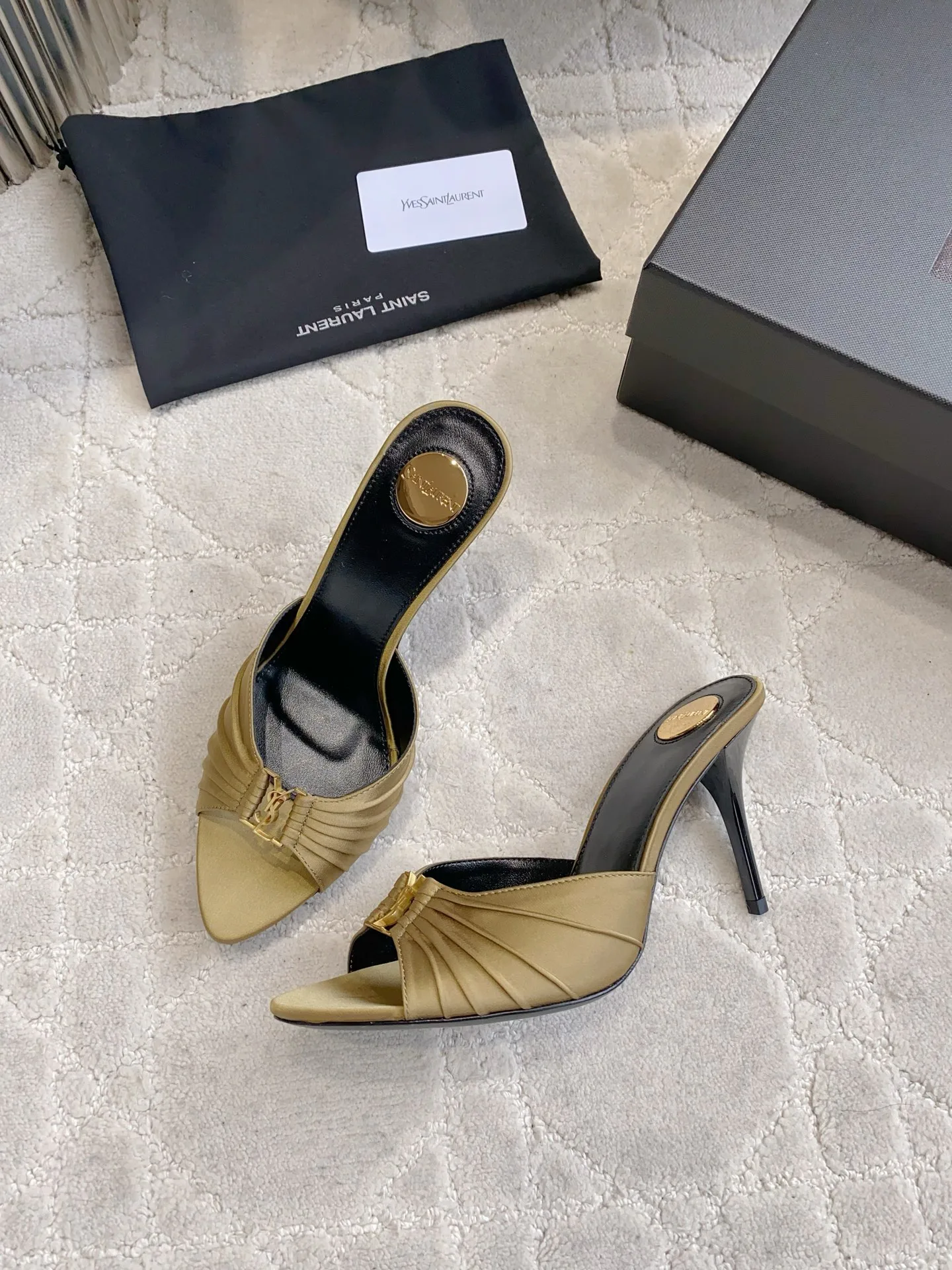 Босоножки Женские Saint Laurent 13332008