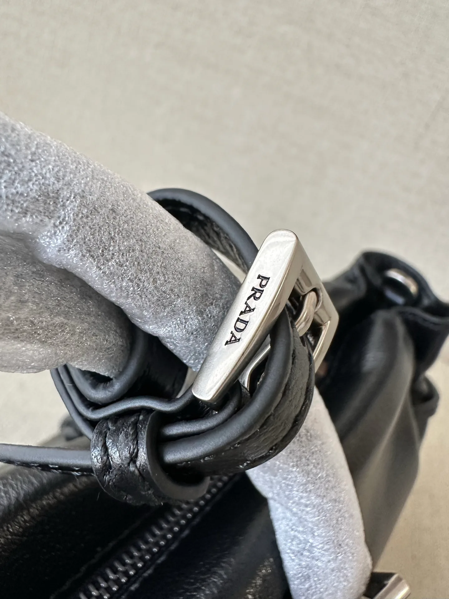 Классические Сумки Женские Prada 13306192