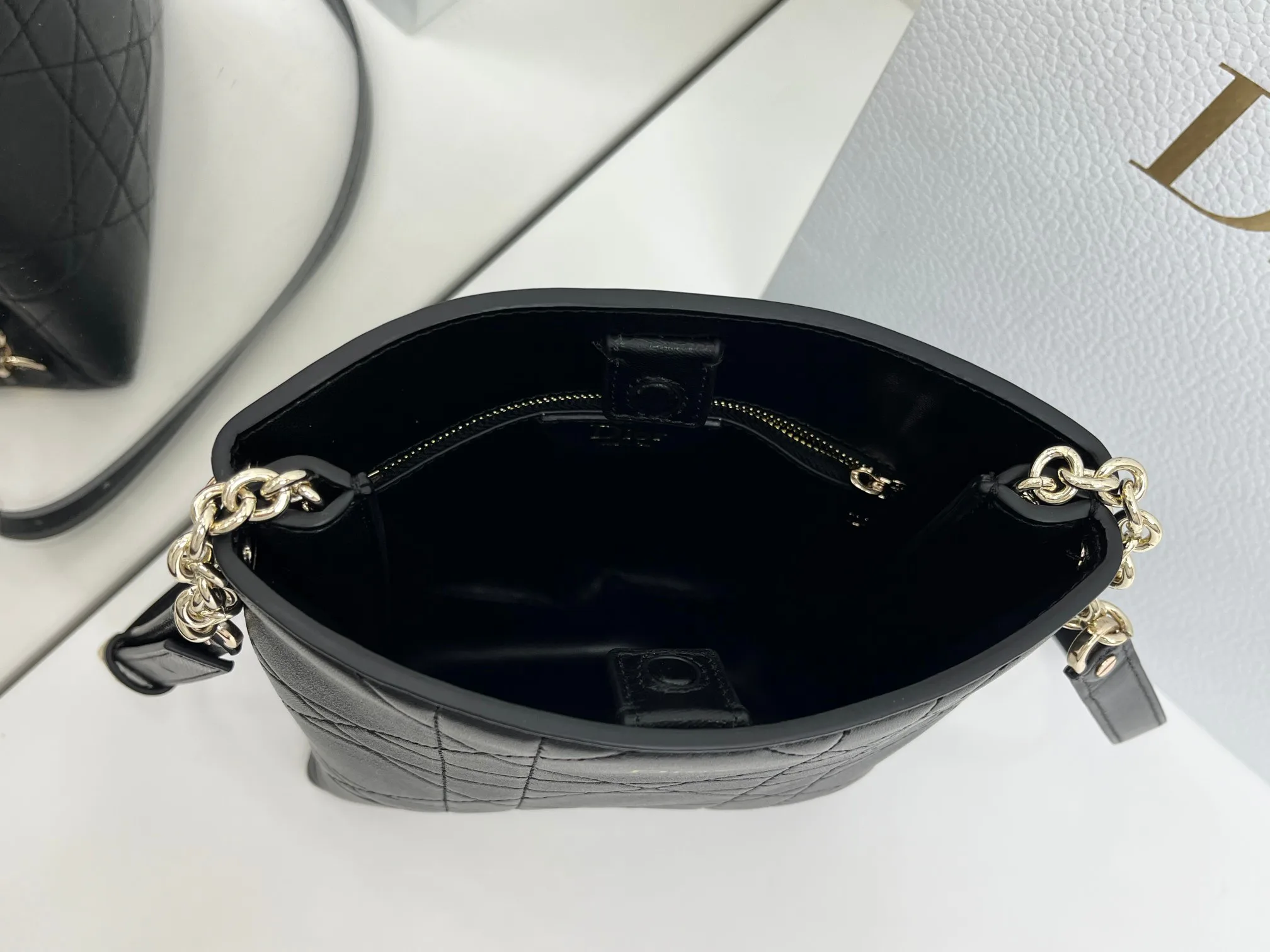 Классические Сумки Женские Christian Dior 11669081