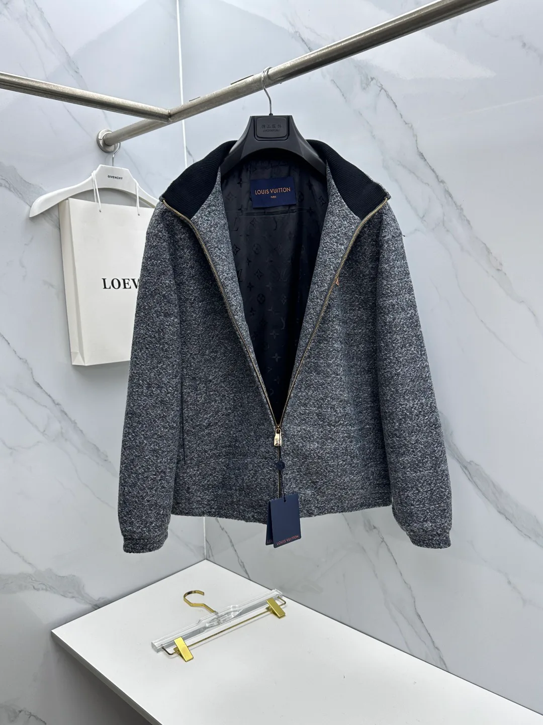 Куртки И Пуховики Мужские Louis Vuitton 18246862