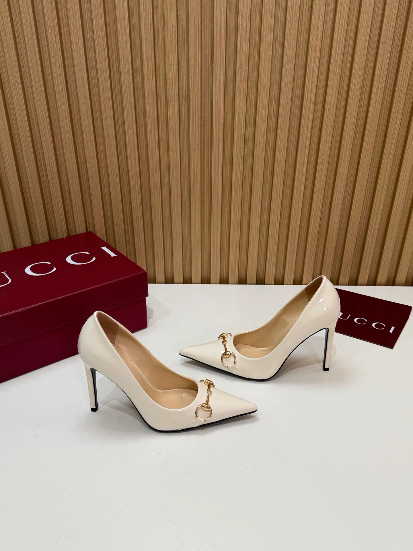 Туфли Женские Gucci 18245473