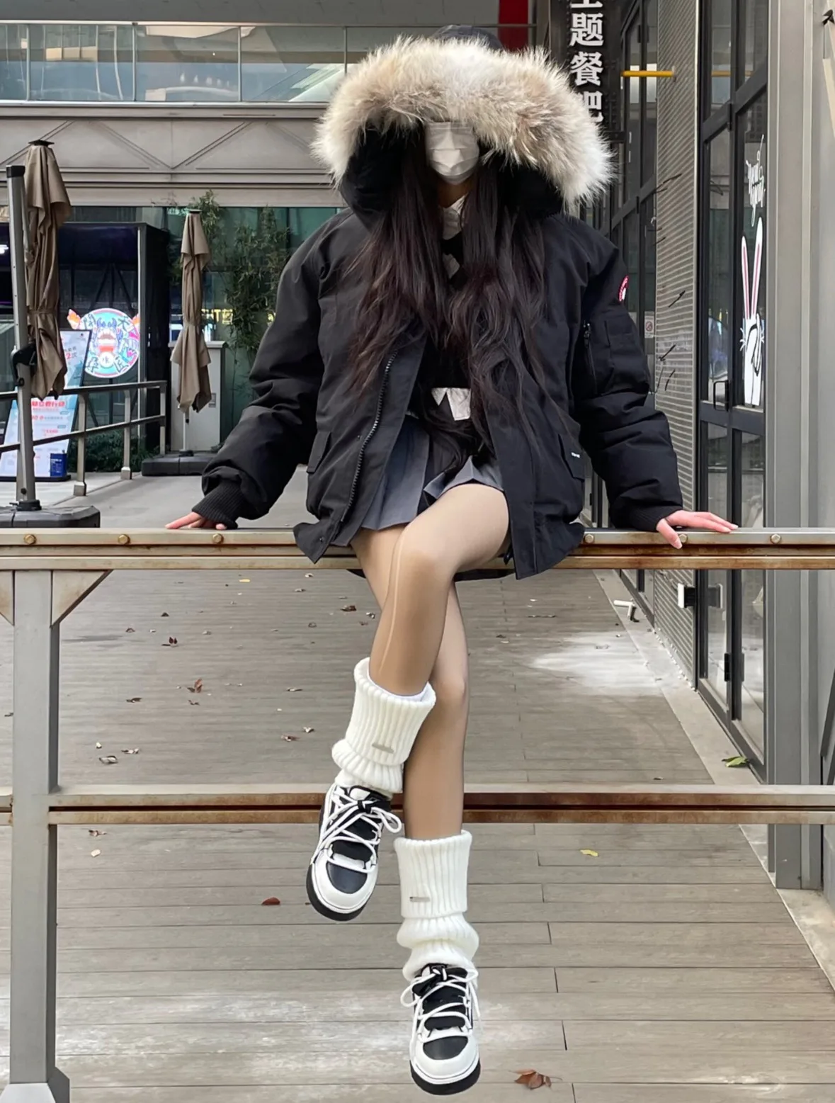 Куртки И Пуховики Женские Canada Goose 19859839