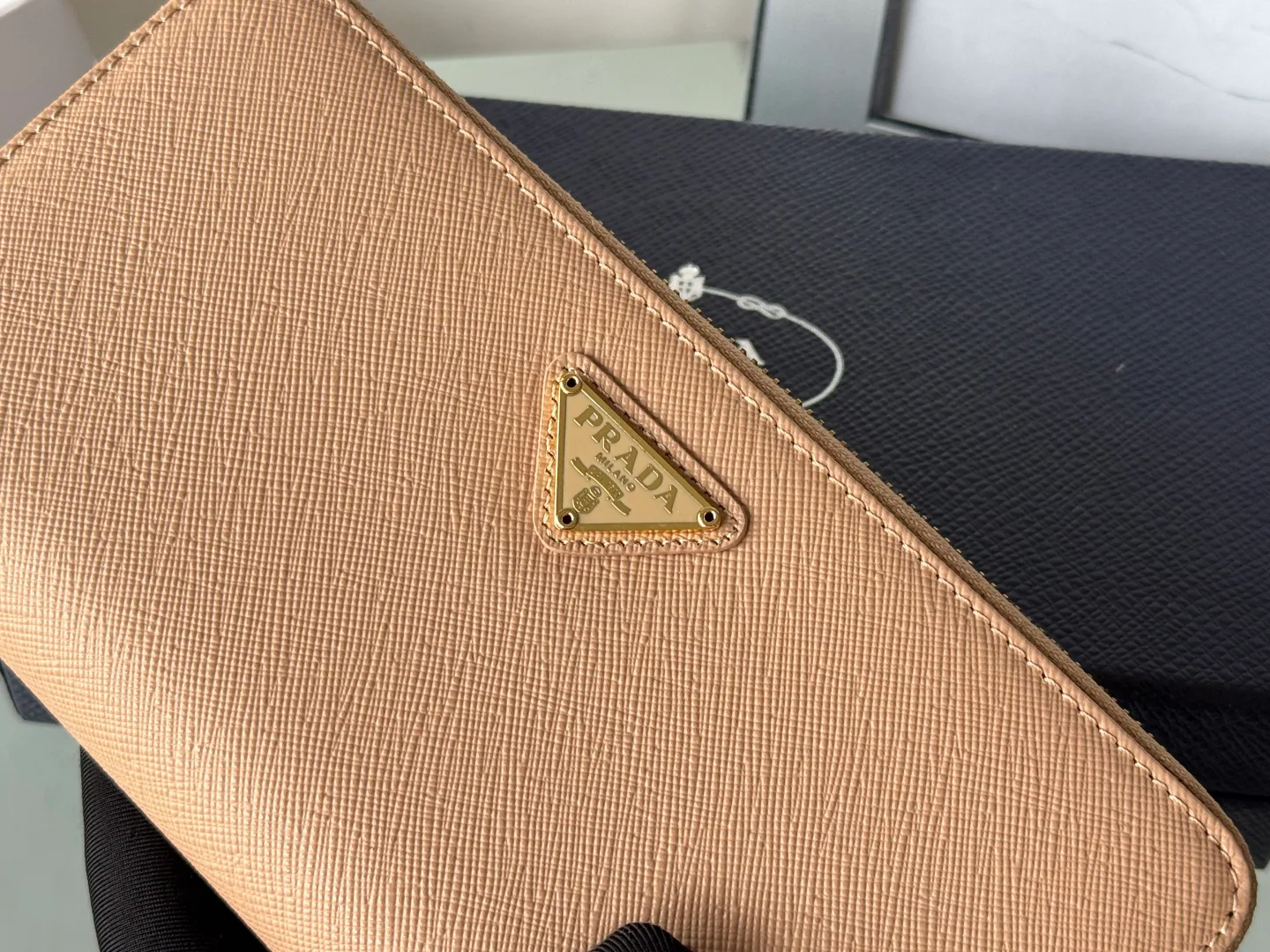 Клатчи Женские Prada 17999866