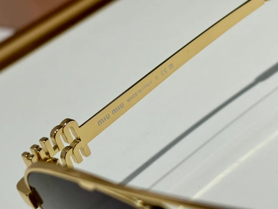 Очки Miu Miu 12583