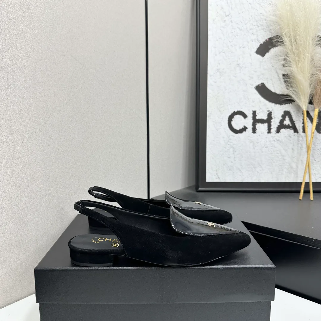 Туфли Женские Chanel 18083698