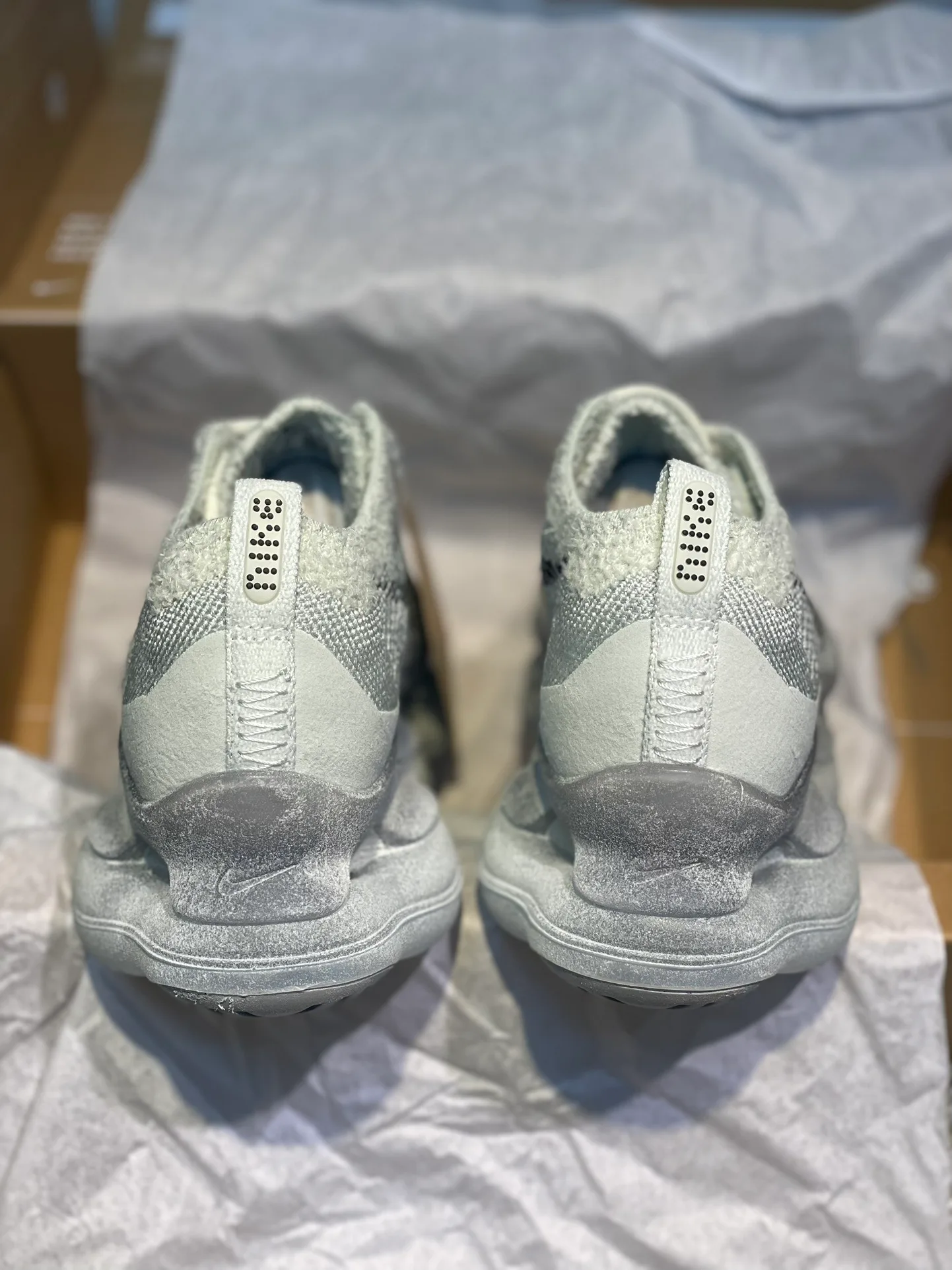 Кроссовки Женские Nike 24302