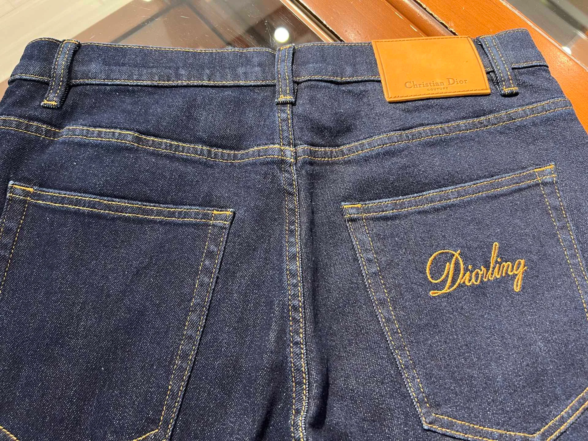 Джинсы Женские Christian Dior 12192914