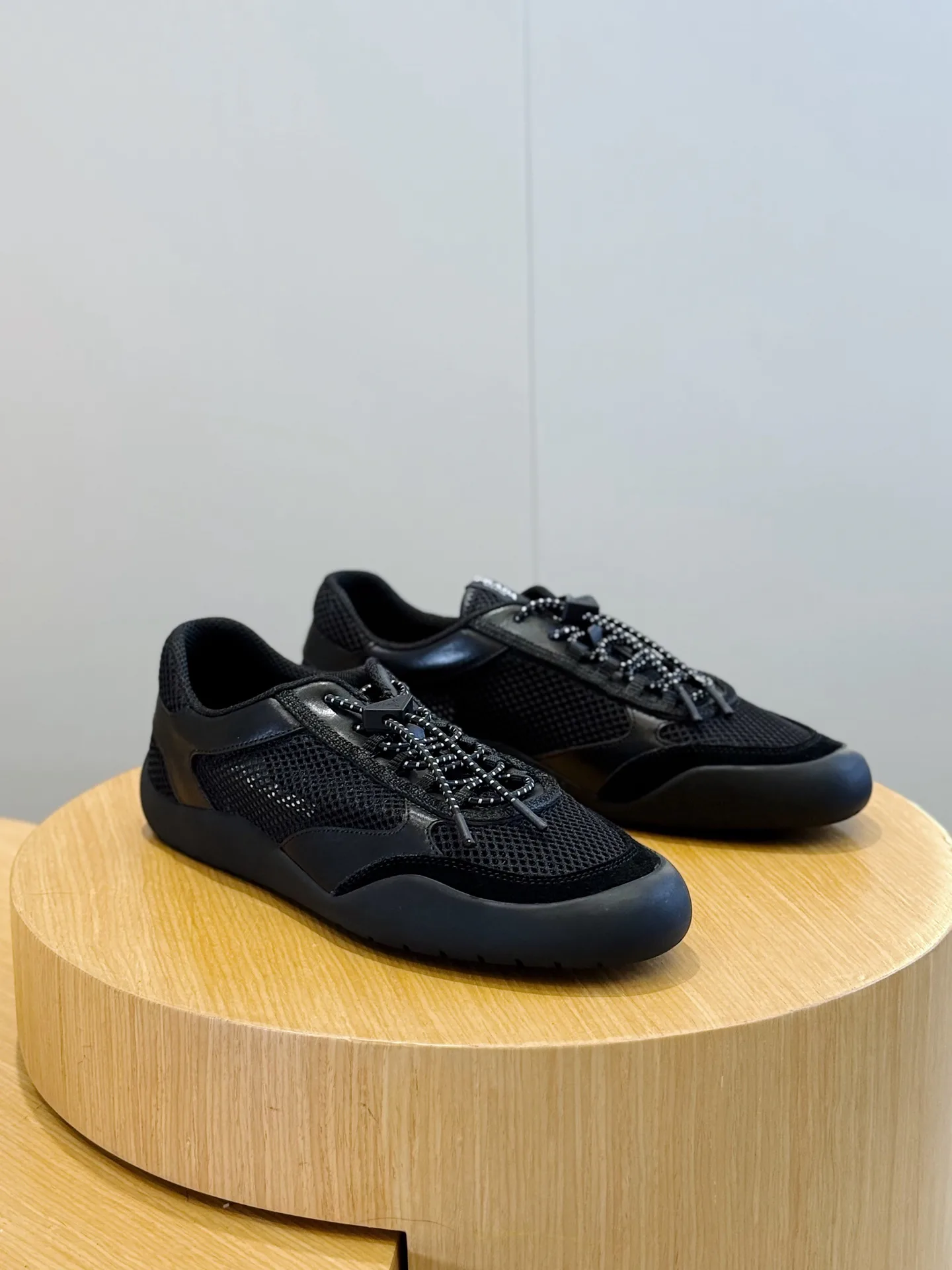 Кроссовки Мужские Prada 11700042