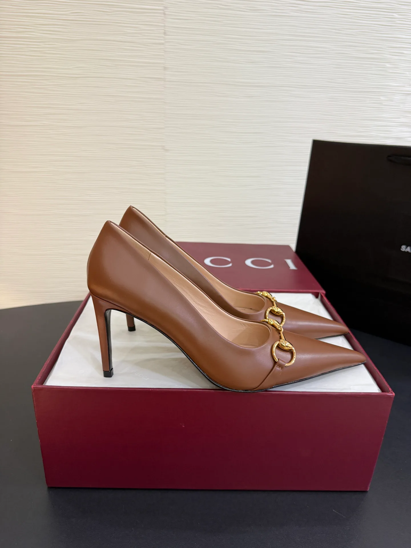 Туфли Женские Gucci 18444620