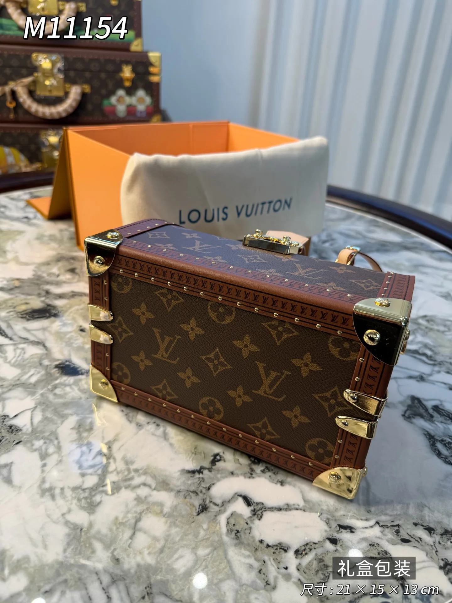 Классические Сумки Женские Louis Vuitton 11568236