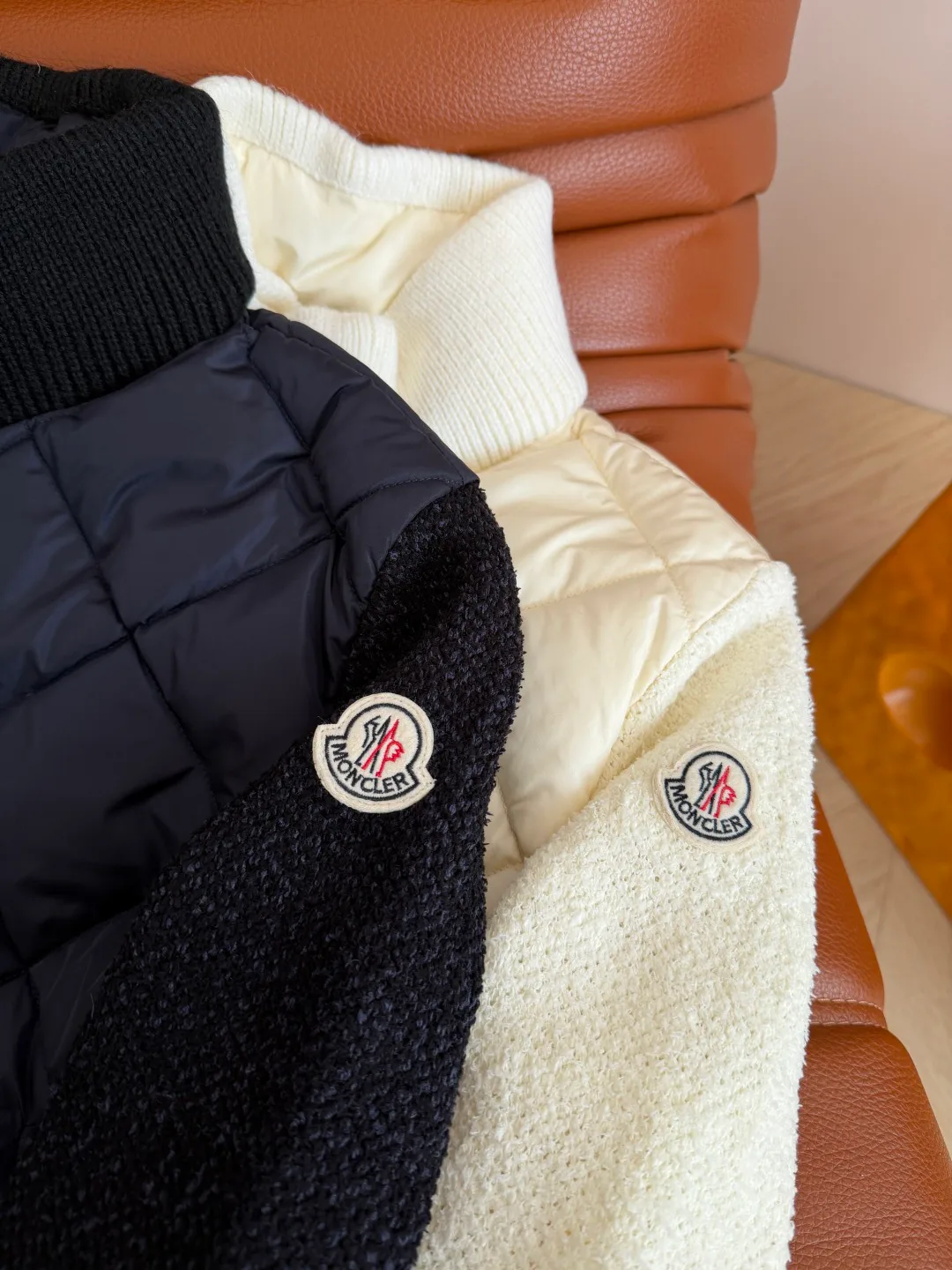 Куртки И Пуховики Женские Moncler 19091524