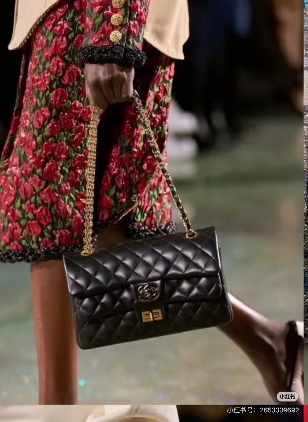 Классические Сумки Женские Chanel 13369816