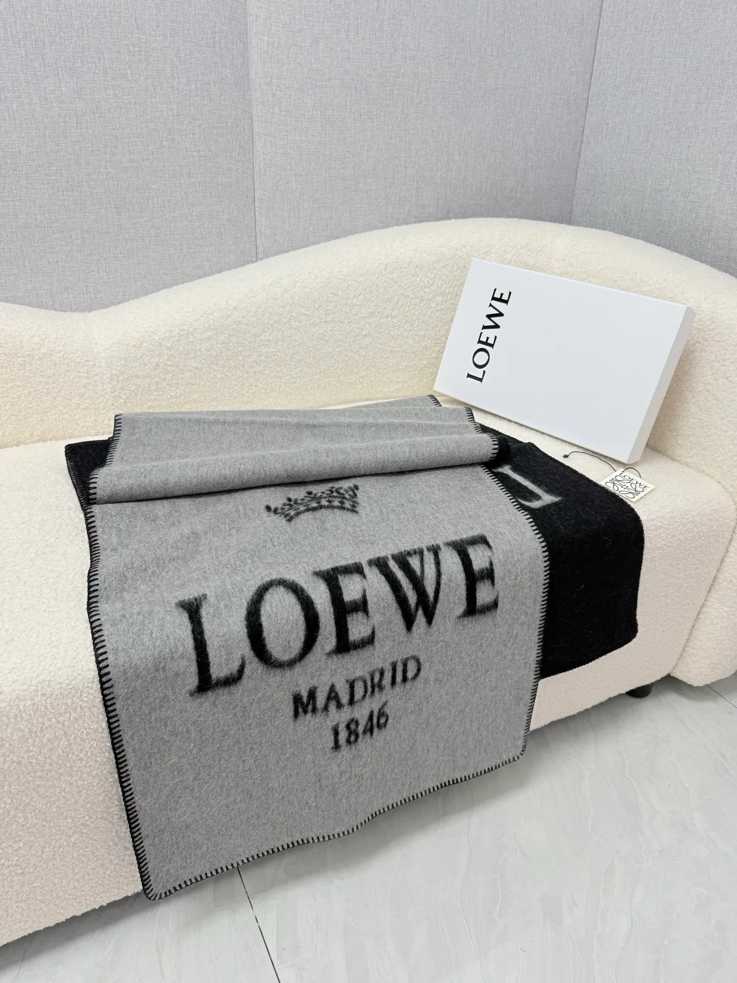 Шарфы Loewe 18275025