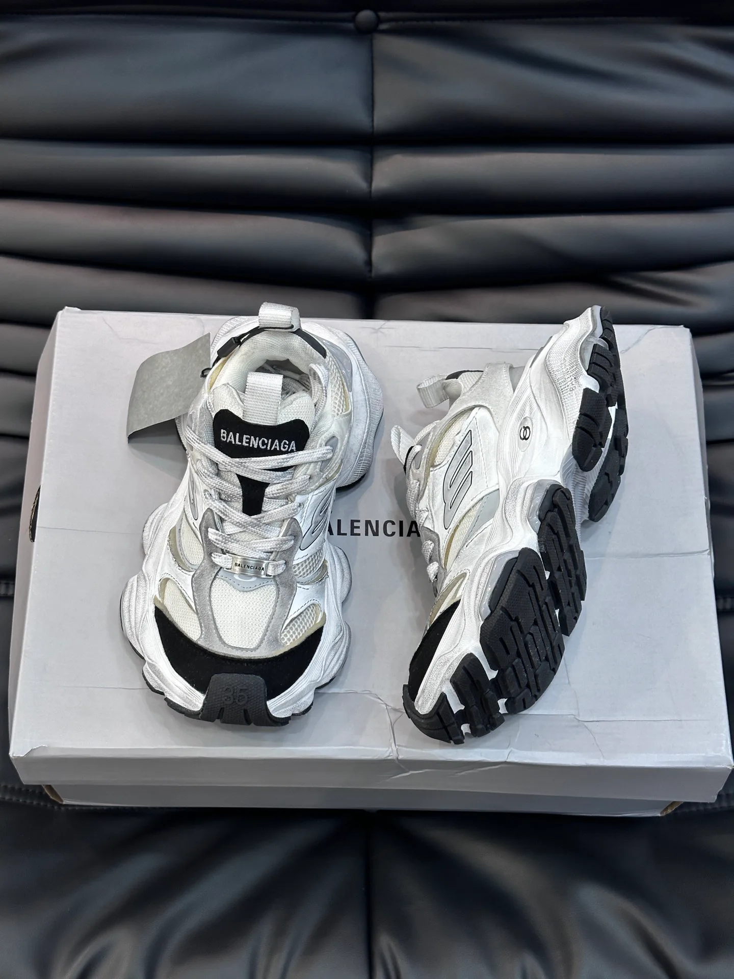 Кроссовки Женские Balenciaga 11186142