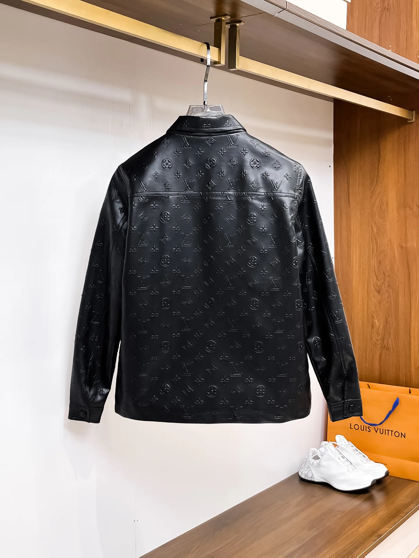 Кожаные Куртки И Дублёнки Мужские Louis Vuitton 18197257