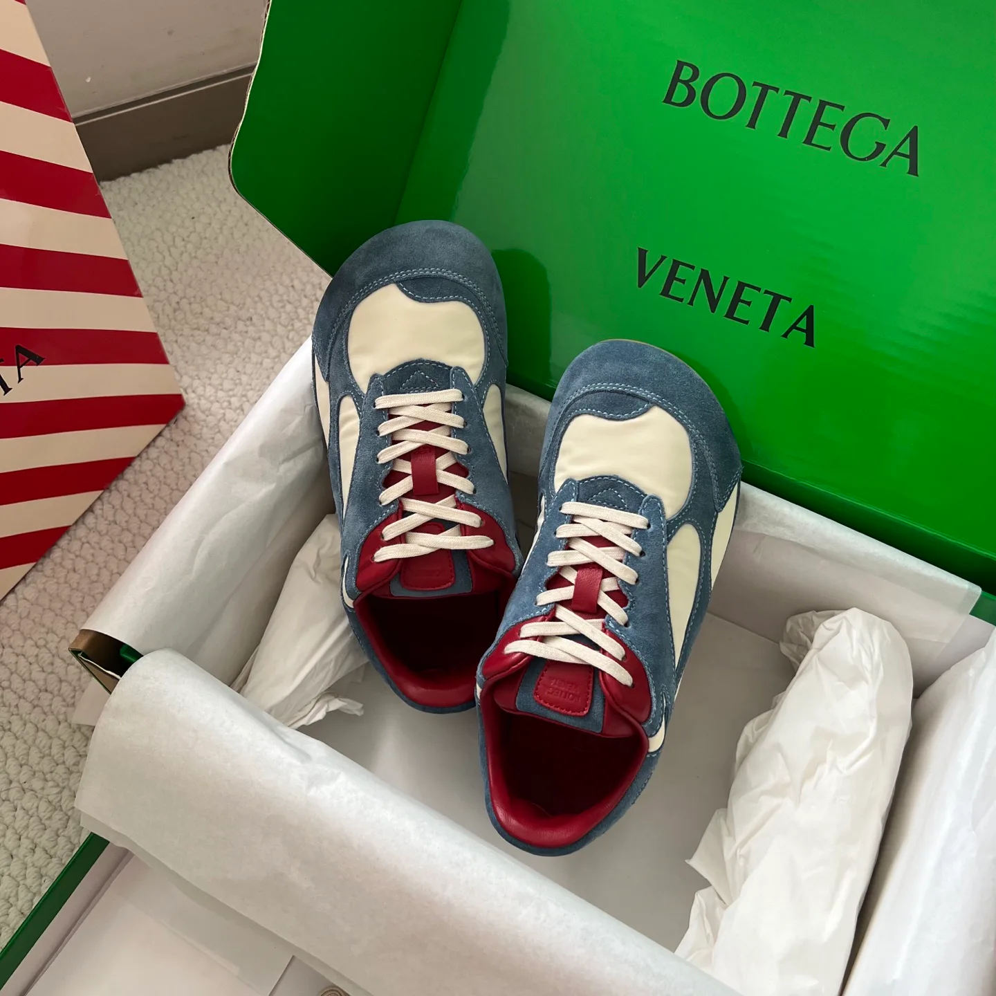 Кроссовки Женские Bottega Veneta 11565969