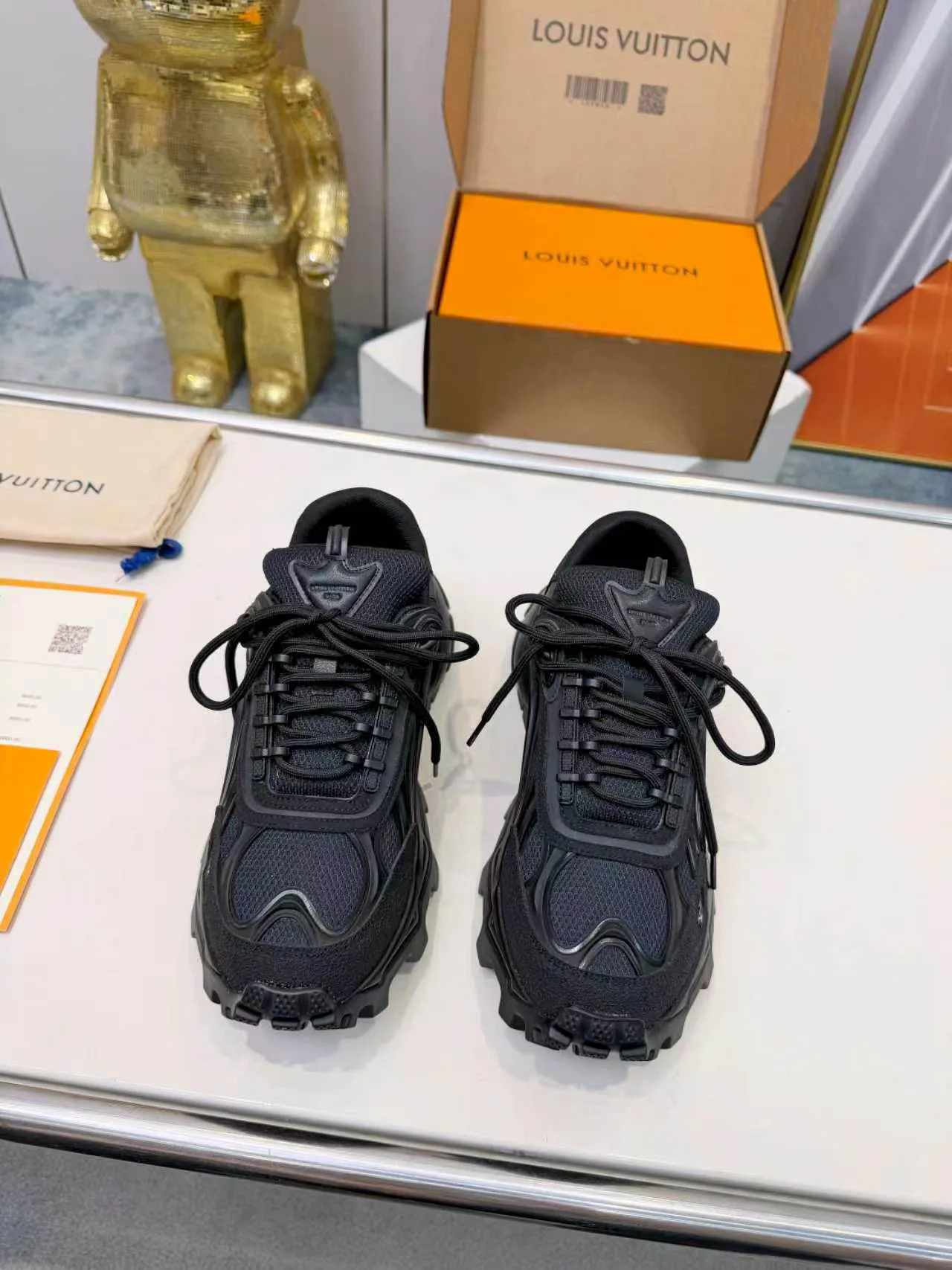 Кроссовки Мужские Louis Vuitton 13080172