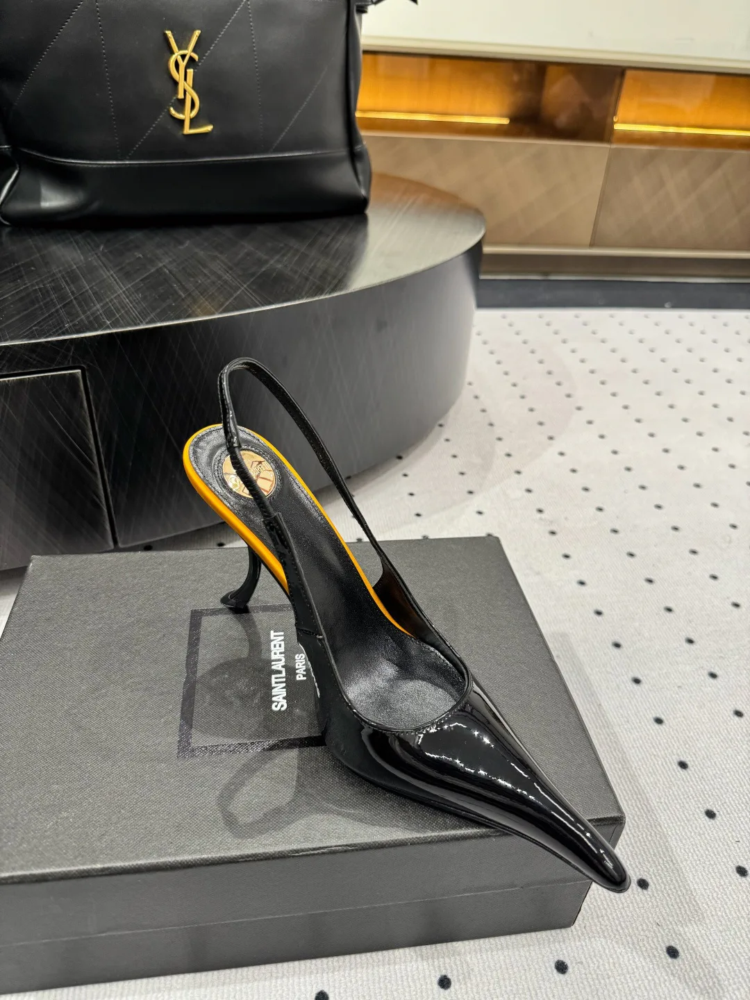 Туфли Женские Saint Laurent 18378184