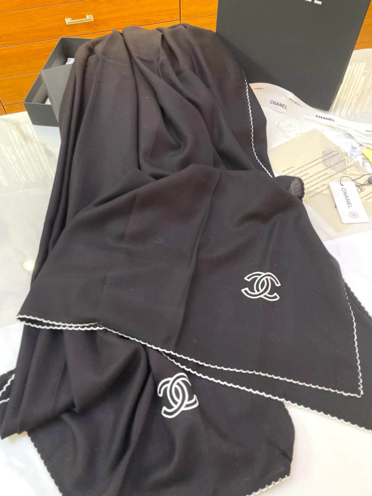 Шарфы Chanel 76748