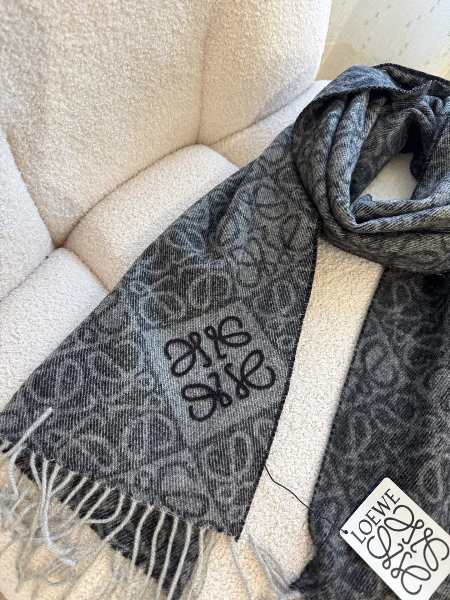 Шарфы Loewe 18141129
