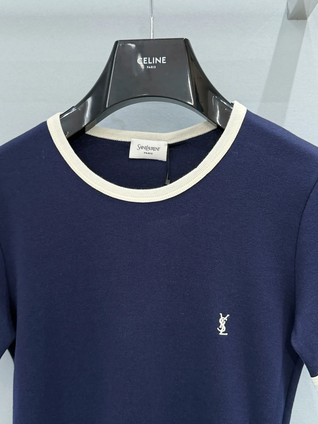 Футболки Женские Saint Laurent 11670679