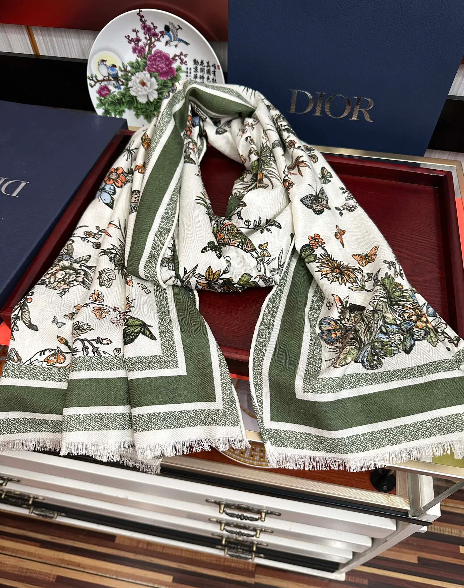 Шарфы Christian Dior 318413