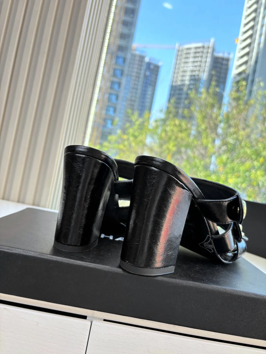 Босоножки Женские Chanel 10211553