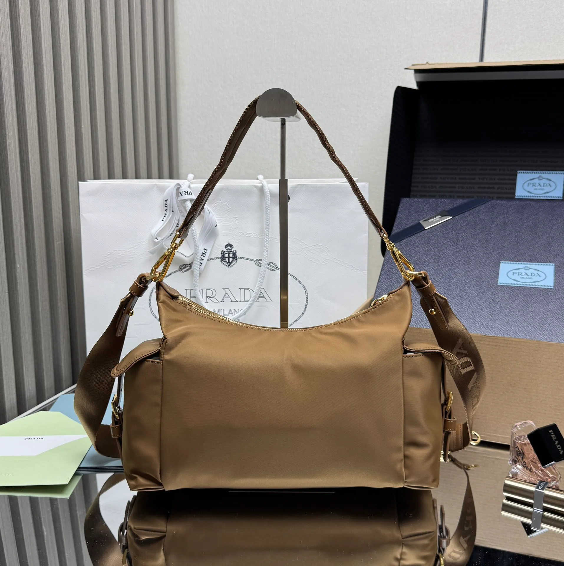 Сумки На Ремне Женские Prada 225573