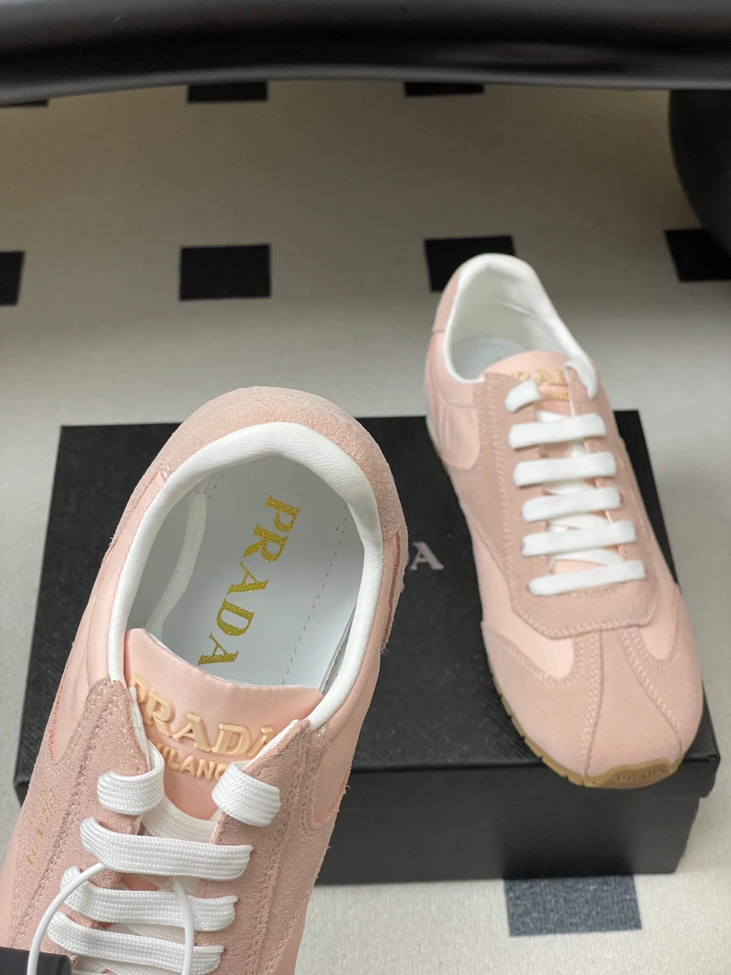 Кроссовки Женские Prada 9700319