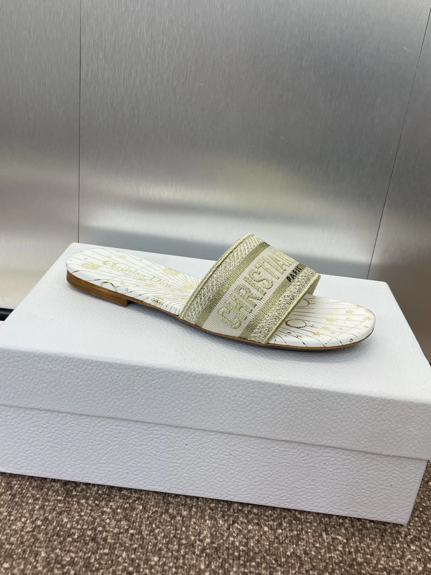 Шлепанцы Женские Christian Dior 20674