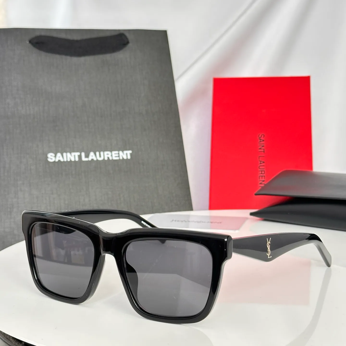 Очки Saint Laurent 17633228