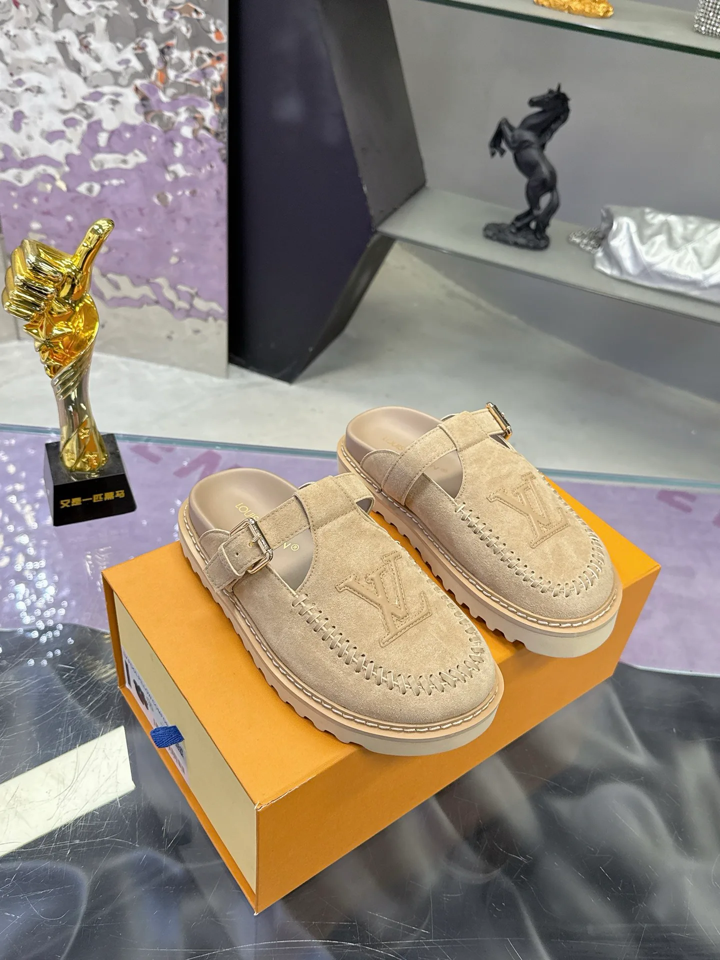 Мюли И Сабо Женские Louis Vuitton 17530470