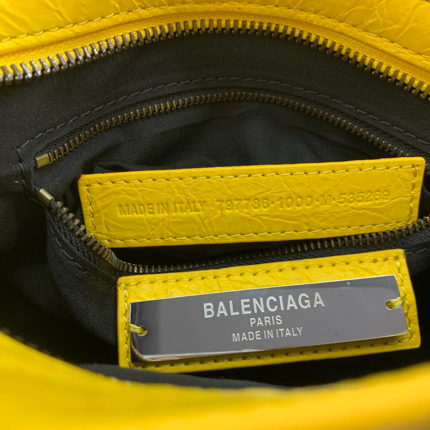 Классические Сумки Женские Balenciaga 18135959