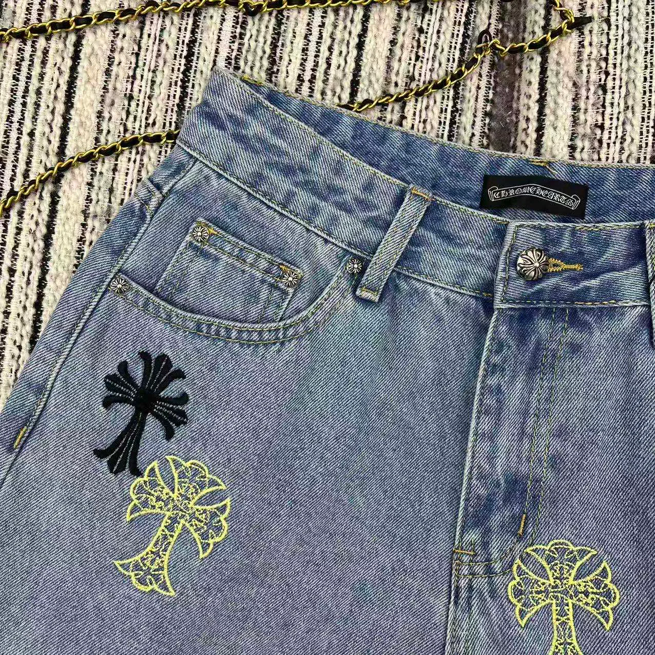 Шорты Женские Chrome Hearts 11559372