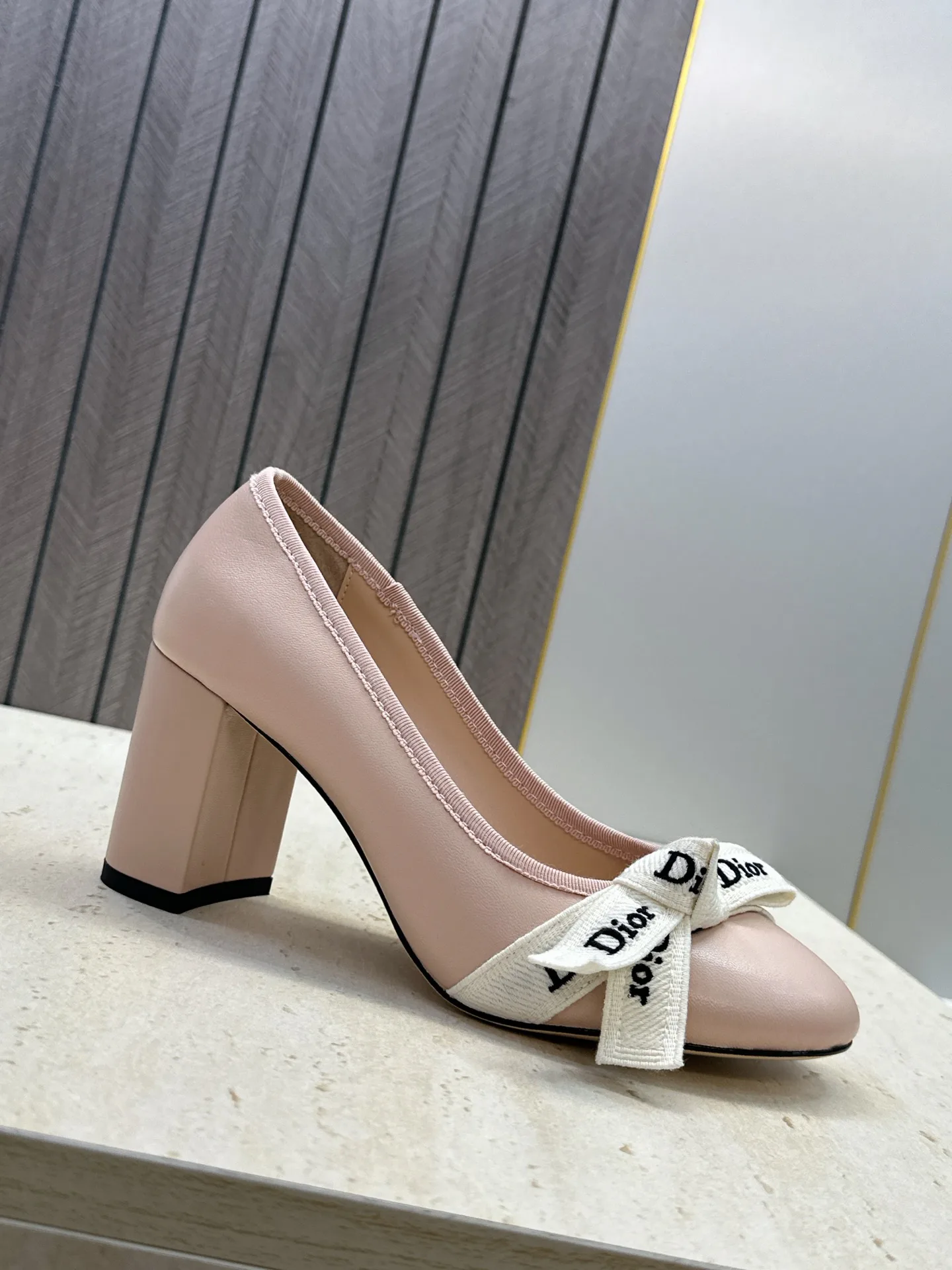 Туфли Женские Christian Dior 18132791