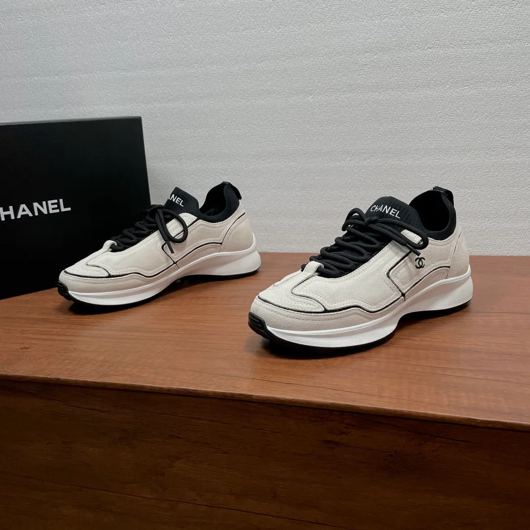 Кроссовки Женские Chanel 17542465