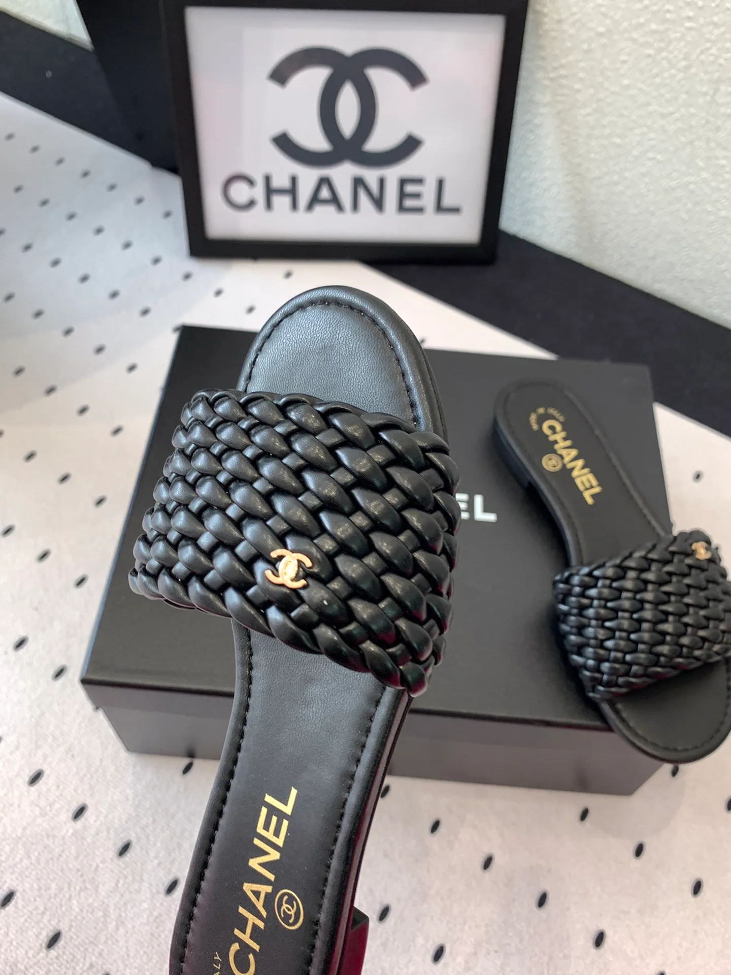 Шлепанцы Женские Chanel 36138