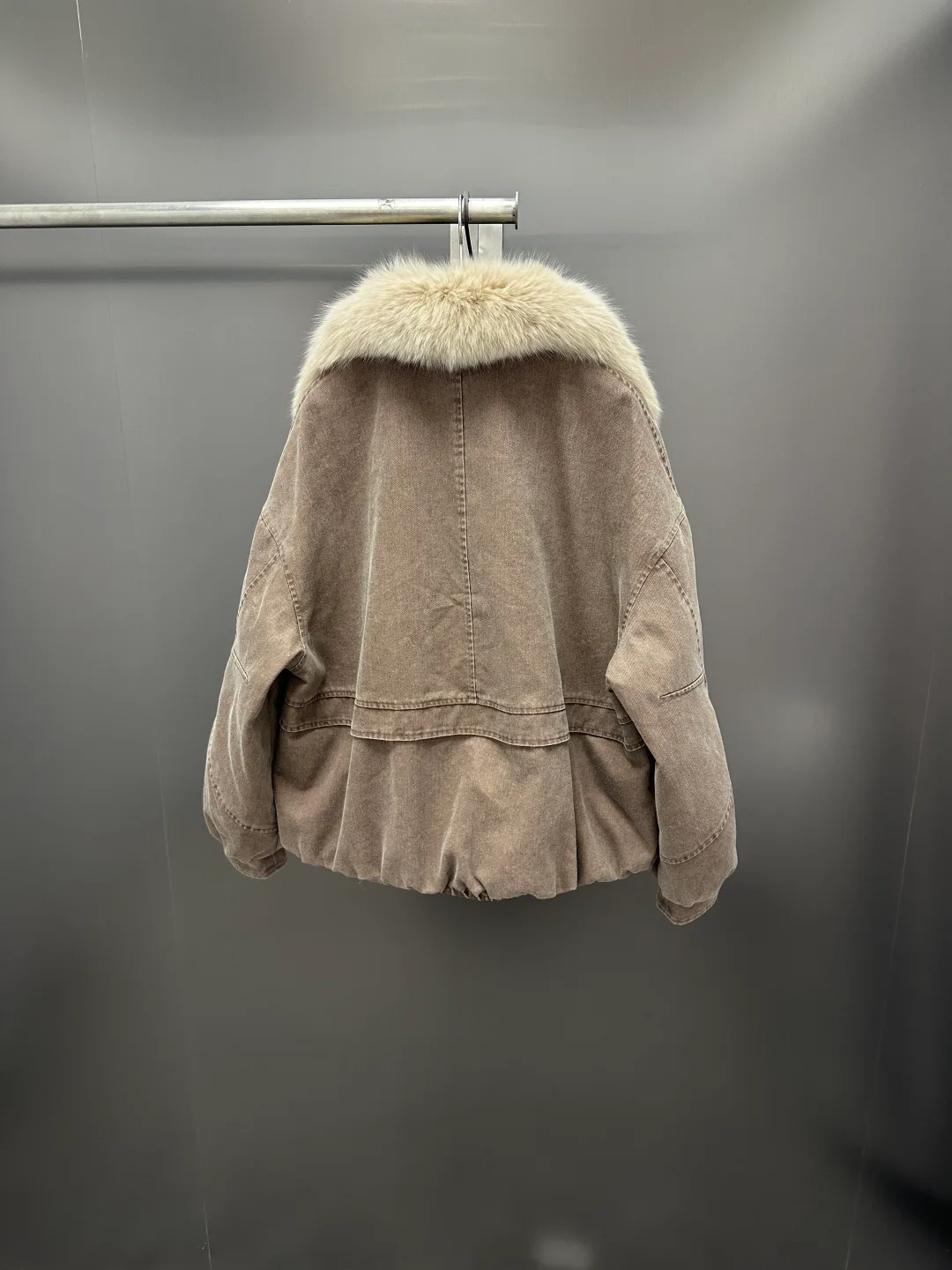 Куртки И Пуховики Женские Max Mara 18902667