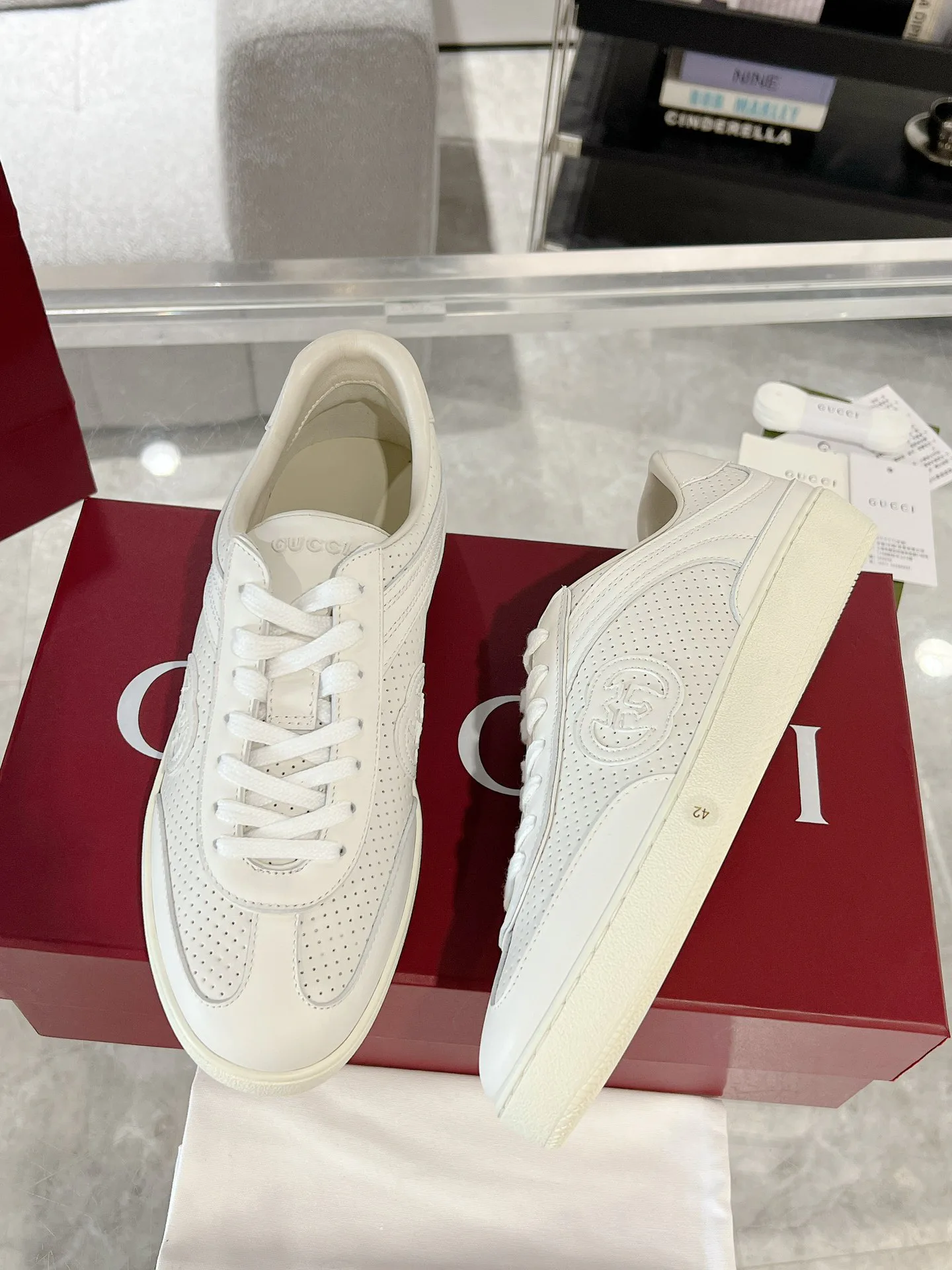 Кроссовки Женские Gucci 1827489