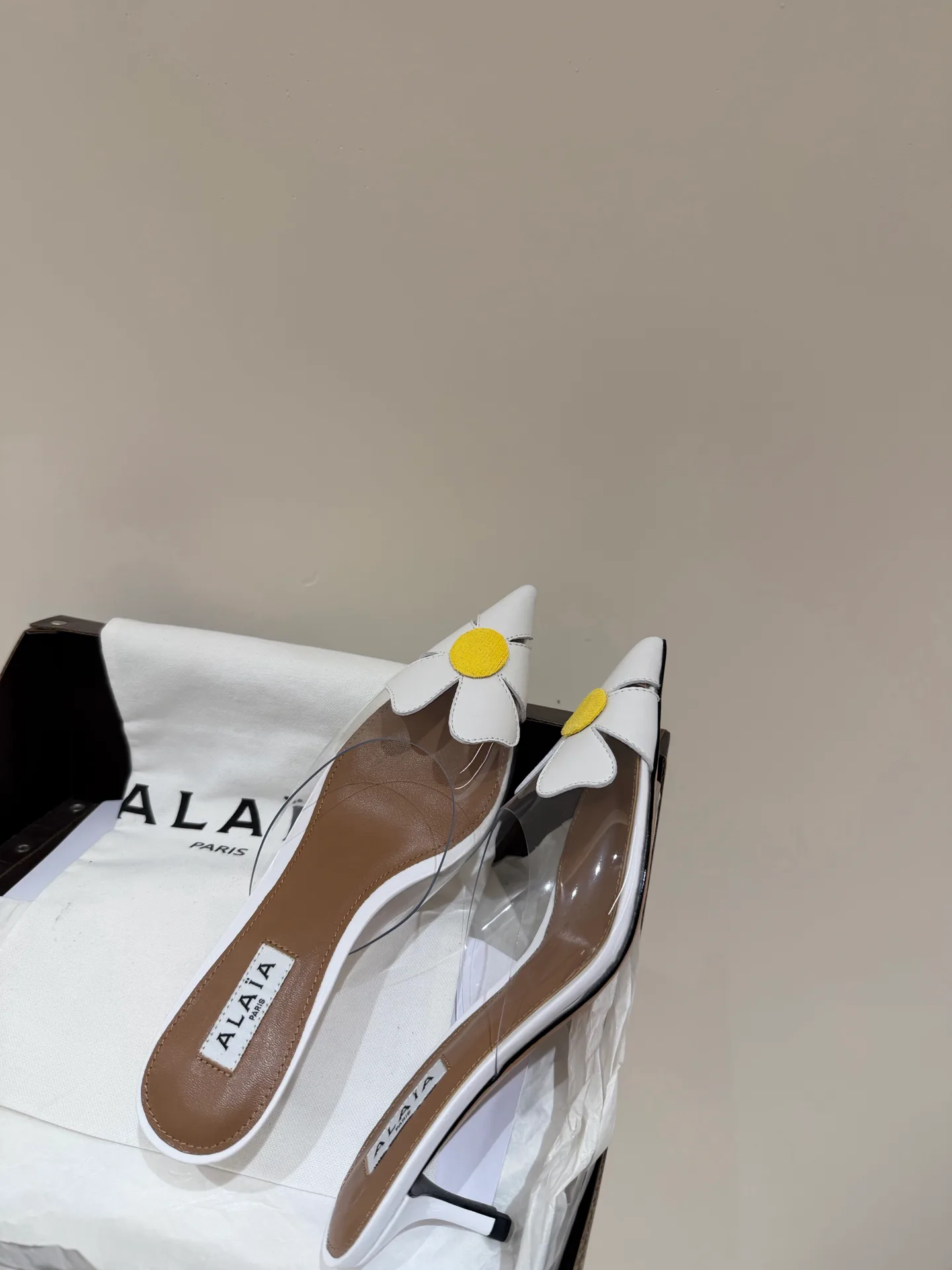Босоножки Женские Alaia 13350127